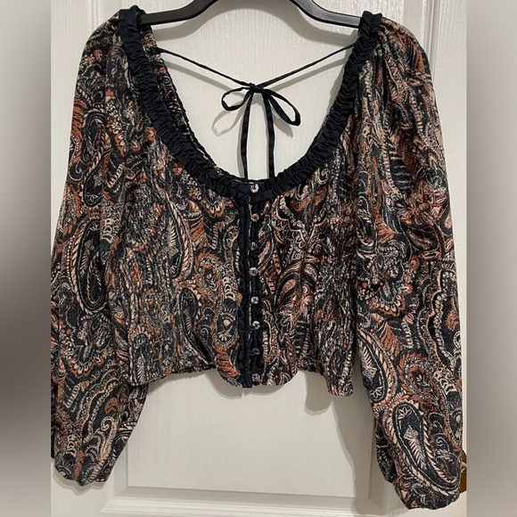 Free People Women’s Dare Me Tie-Back Velvet Blouse Black Combo Small NWOT - Picture 6 of 6